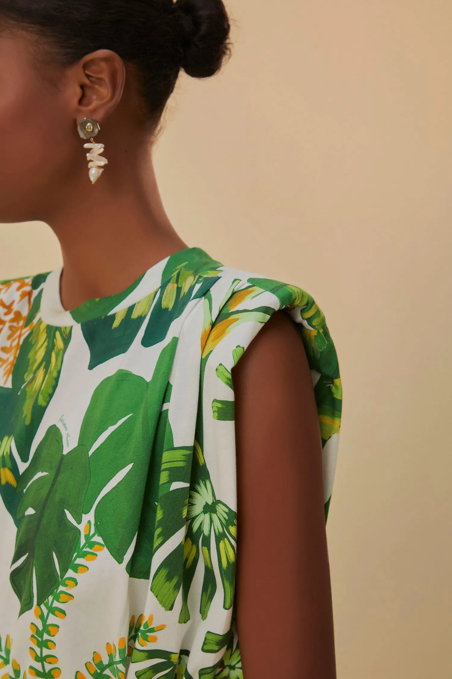 FARM Rio TROPICAL FOREST OFF-WHITE T-SHIRT DRESS