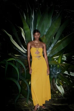FARM Rio  YELLOW SLEEVELESS MAXI DRESS WITH SUN BUCKLE